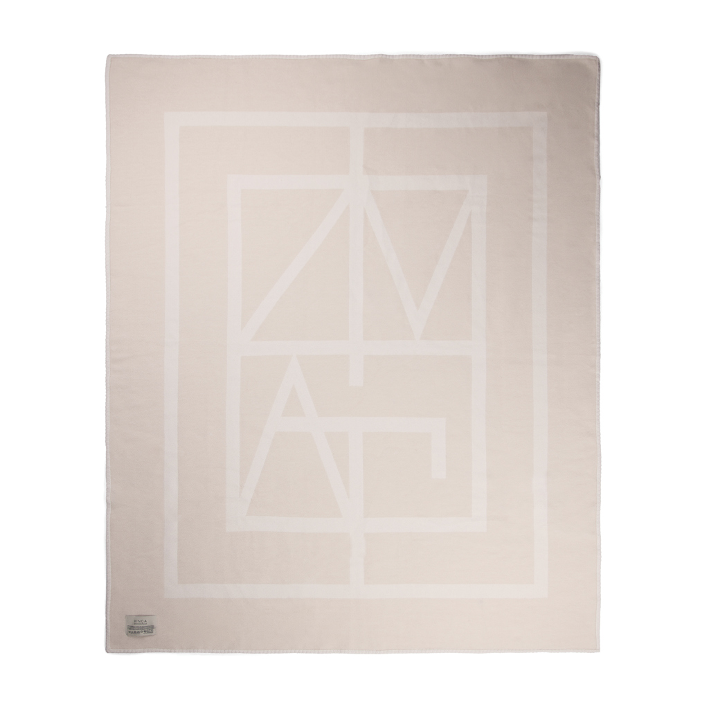 VINGA Monogram GRS Decke